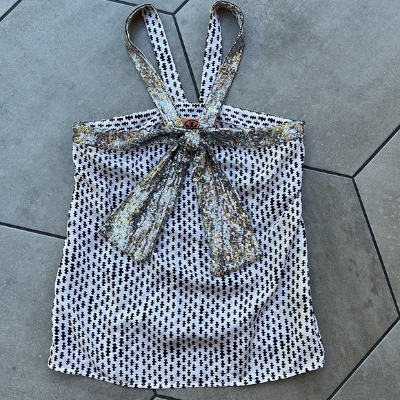 Tory Burch sequined halter top, size 6, 100% silk - Picture 3 of 5